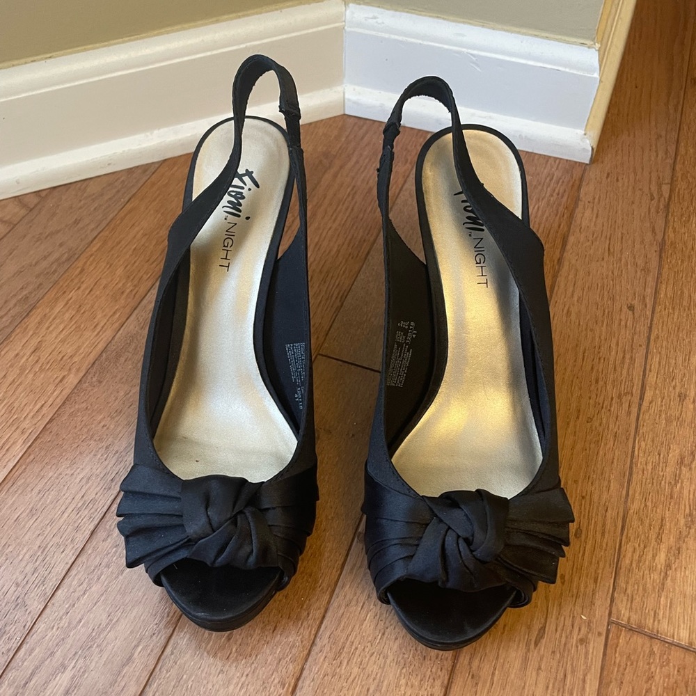 Fioni night slingback heels